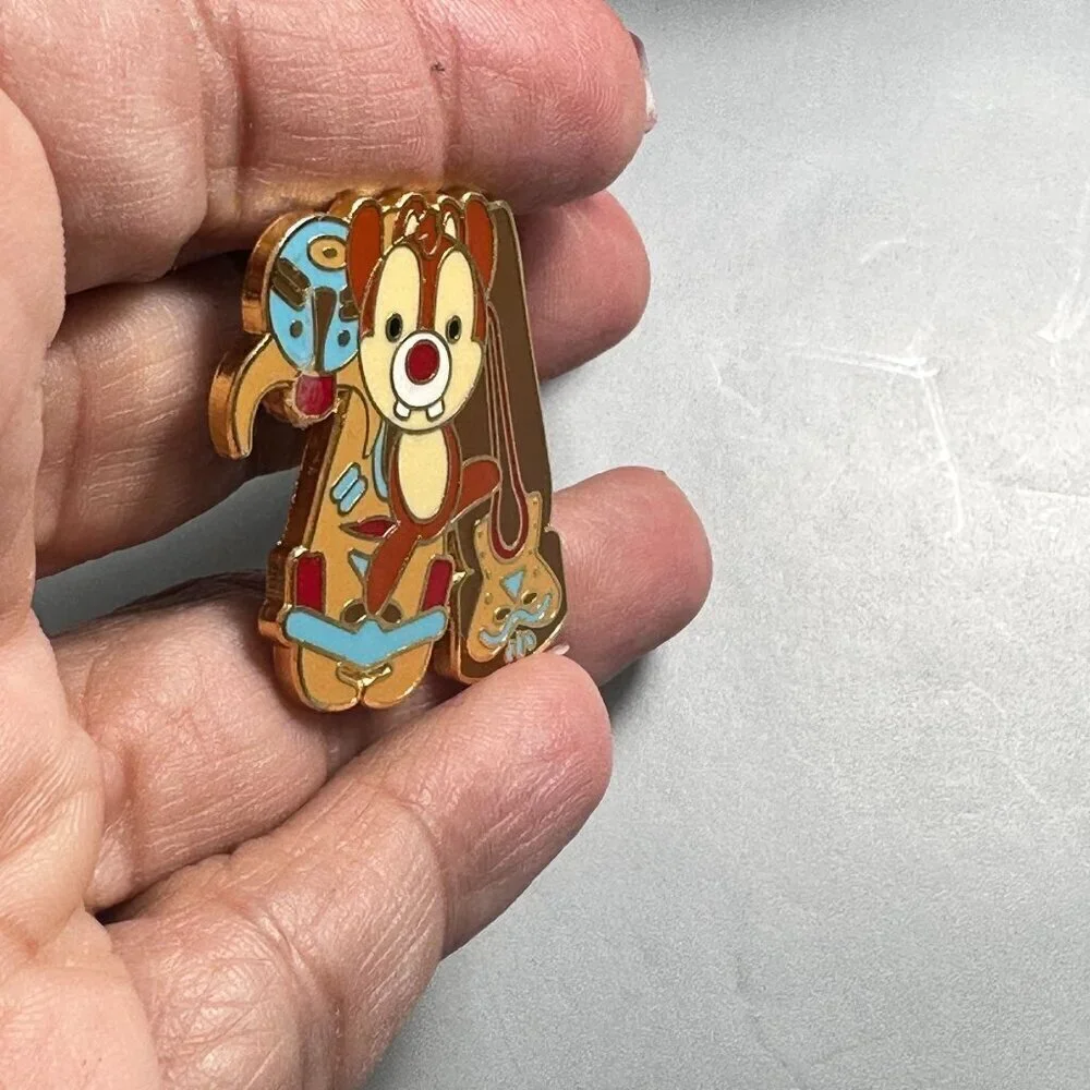 Disney Dale Chipmunk Trading Pin Guitar Tropical Lapel Pin Brooch Badge Jewelry